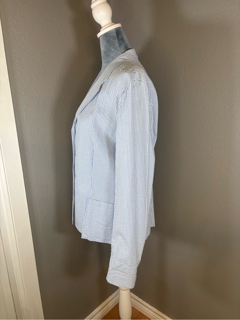 Ralph Lauren Blue and White Seersucker Blazer Size L - Picture 7 of 10